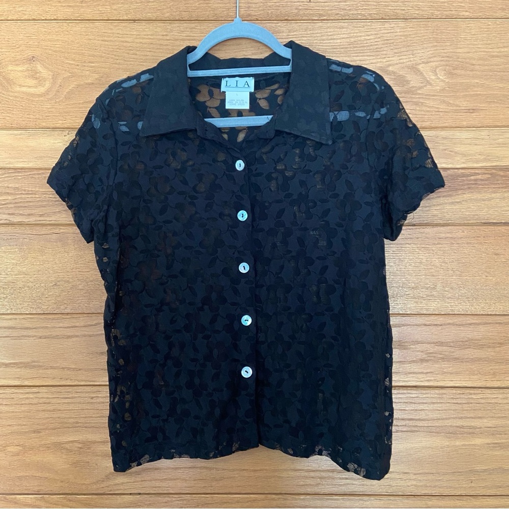 Vintage 90s Lia black floral cutout lace whimsigoth short sleeve button front to